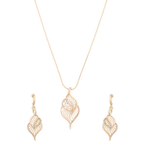 Leafy Designed Cz Embellished Pendant Set 